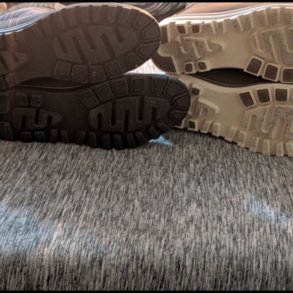 Boots - Picture 9 of 11